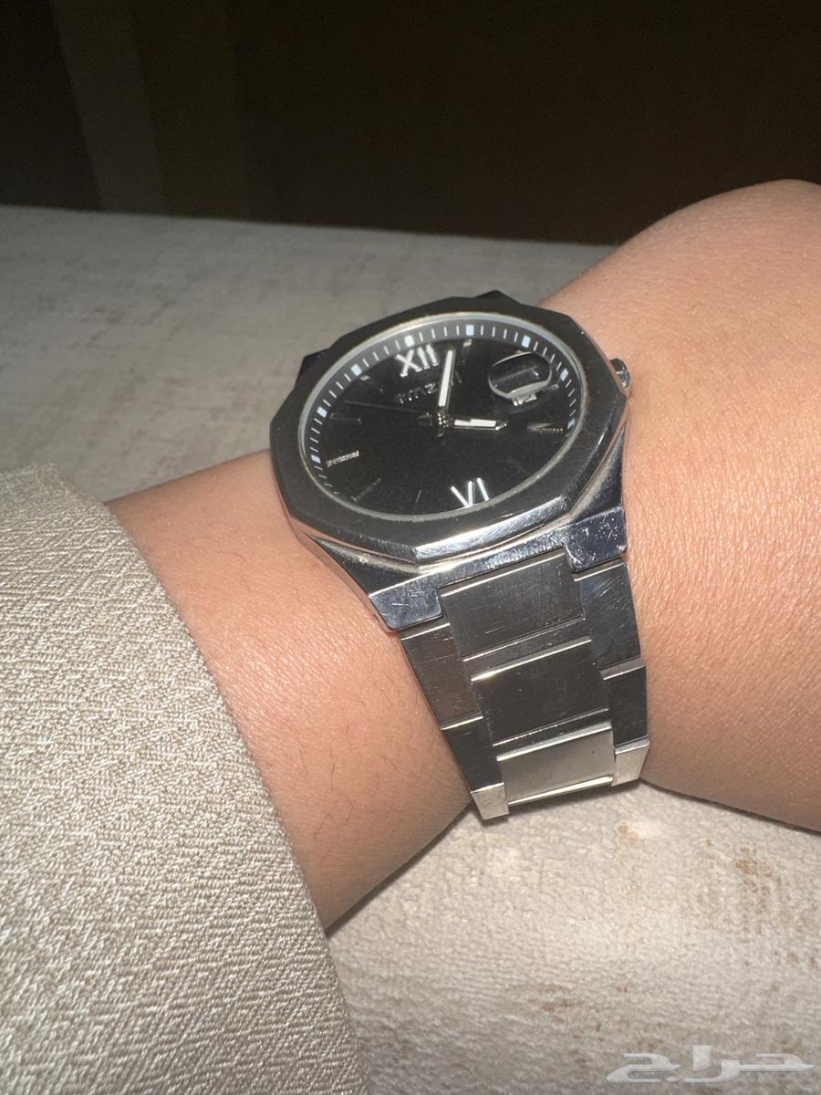 بسم الله الرحمن الرحيم. اعرض لكم ساعه64637633307010113