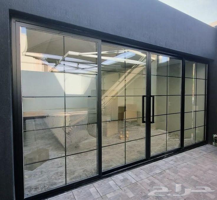 Aluminum Technician: Maintenance and Customization of All Aluminum and Glass Systems64656837508610113