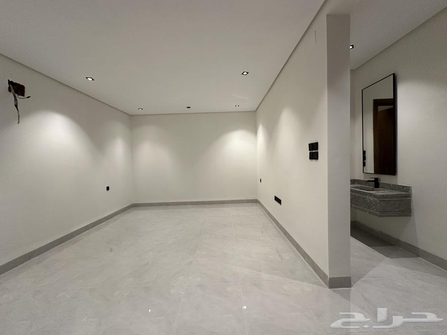 للبيع شقق سكنية بدايه طريق السوده وقريبه من مشروع اردارا64675028968449113