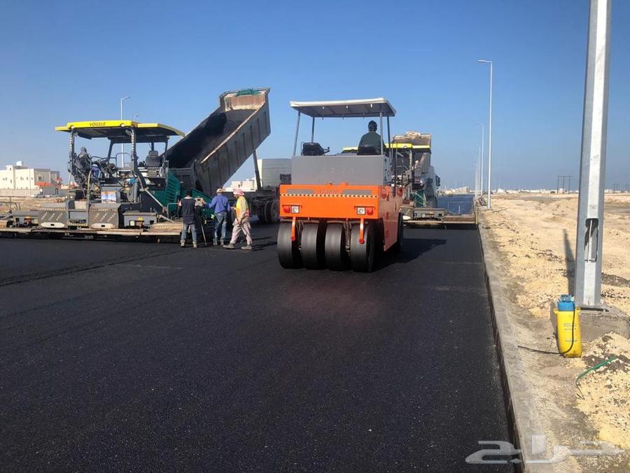 مقاول توصيل صرف صحي لجميع خطوت المياء والكهرباء عمال اسفلت64594182367105113