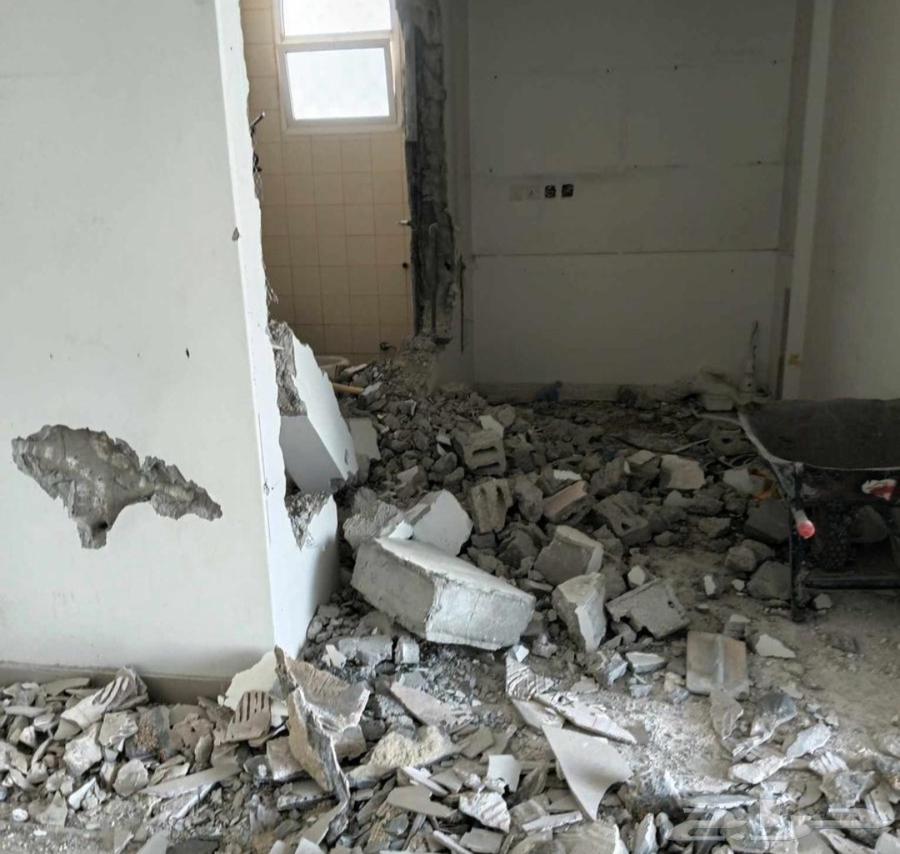 عمال مخصص لي النضافه عمال لي التكسير64606148351619112