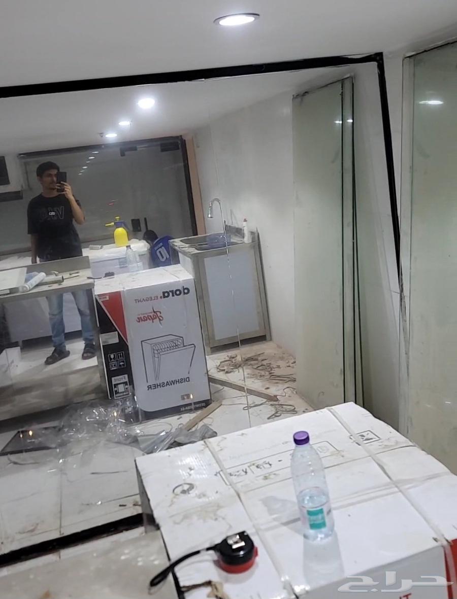 تظليل نيكل للمباني (مراية)64589742480642112