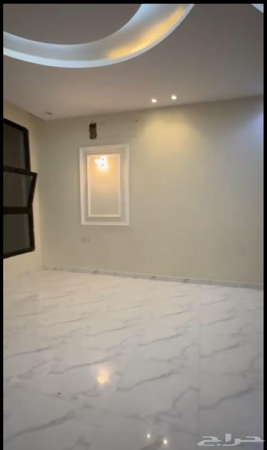 فيلا وشقة للبيع في حي طويق64594083851009111