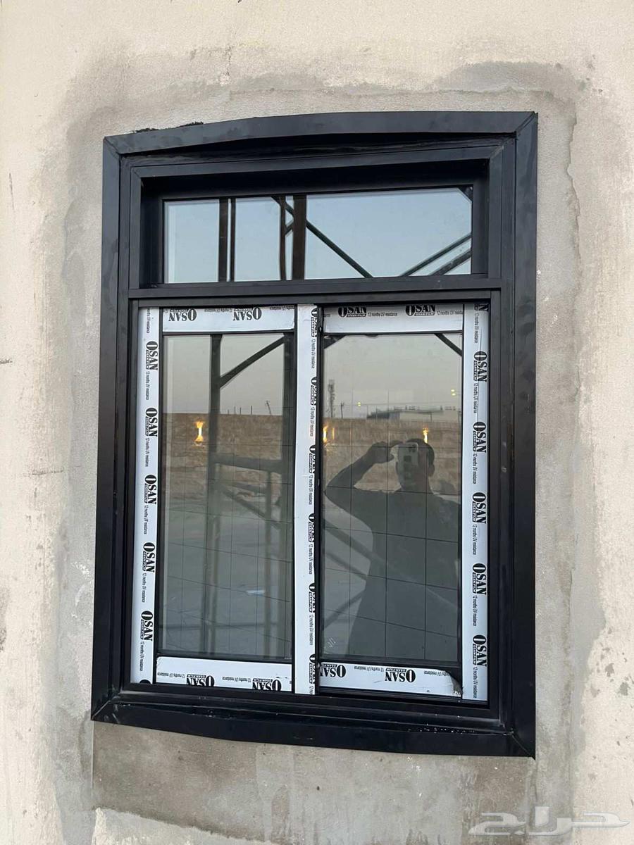 Glass contractor for Securit and mirrors64589714784515114