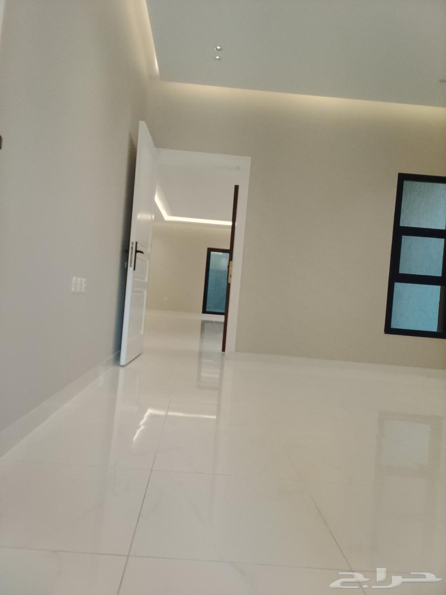 شركة نظافة شقق فلل غسيل خزانات عزل رش حشرات64589742066691110