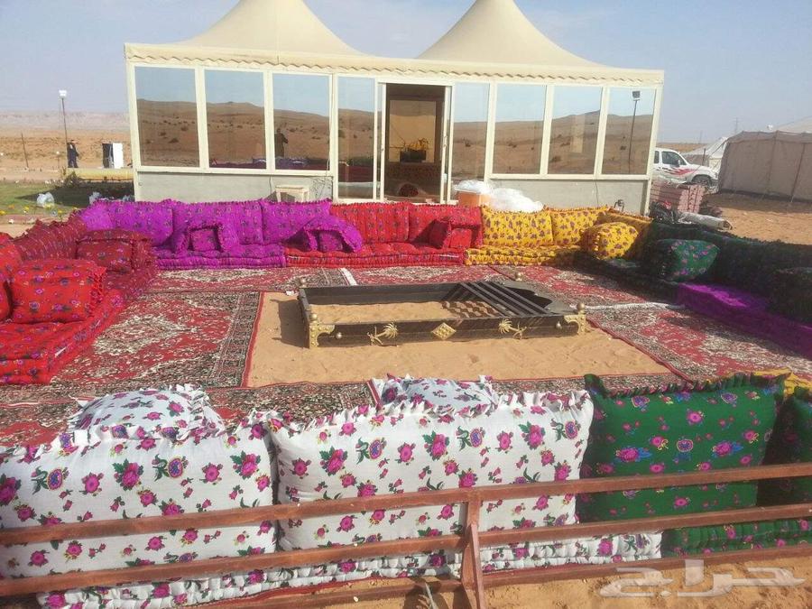 Tent decoration and installation64594244328833114