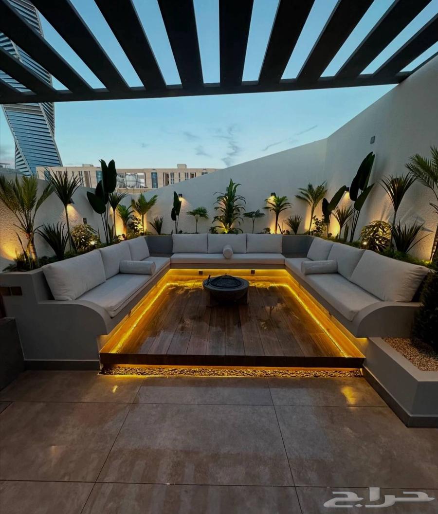 Contracting and landscaping64594225664003111