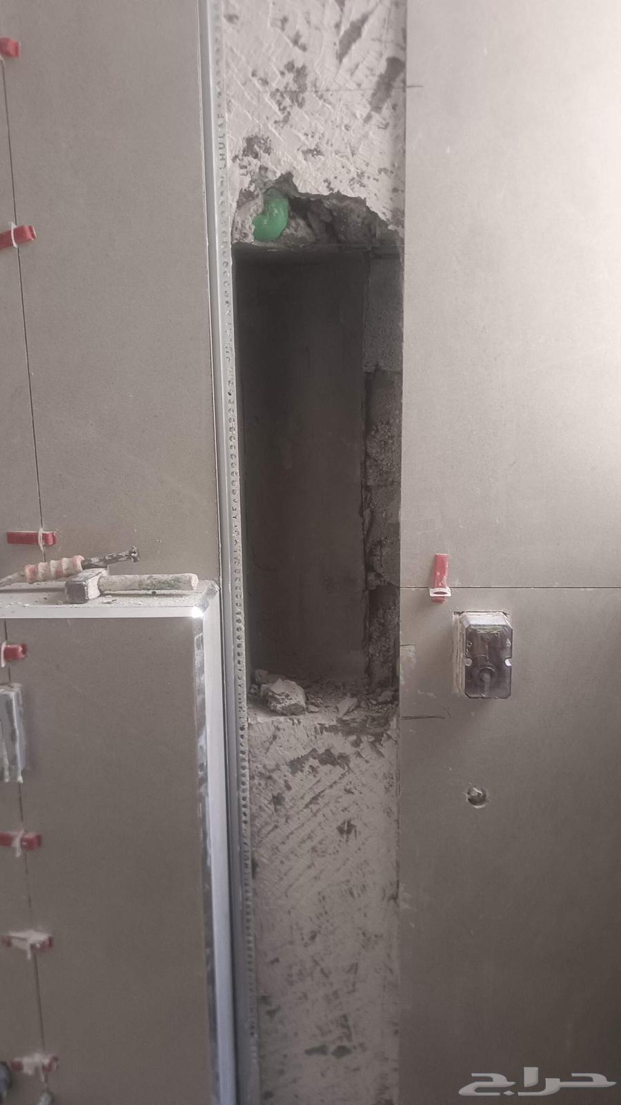 High-quality ceramic, porcelain, and marble tiler, engineer-approved, wide service64594210028931110