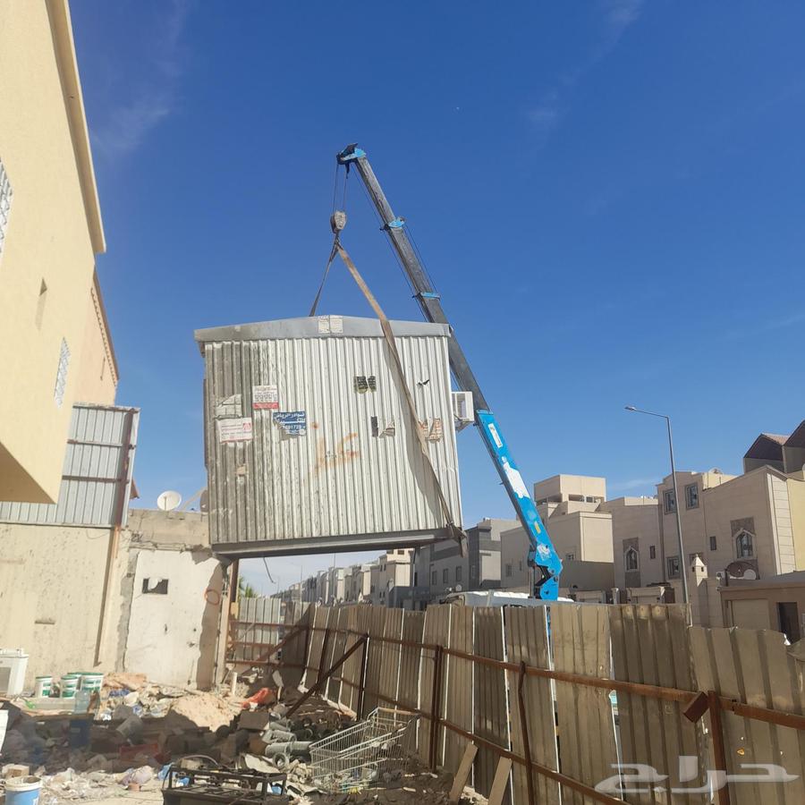 Dina crane for transporting goods of all types within Riyadh and outside at prices suitable for everyone64594162145666110