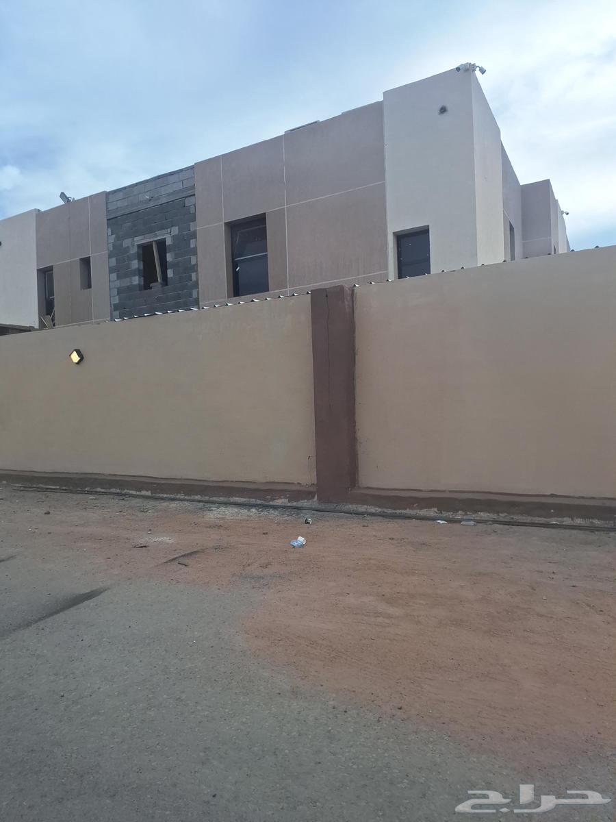 Implementing all interior painting works with installation of restoration decorations64594099946627110