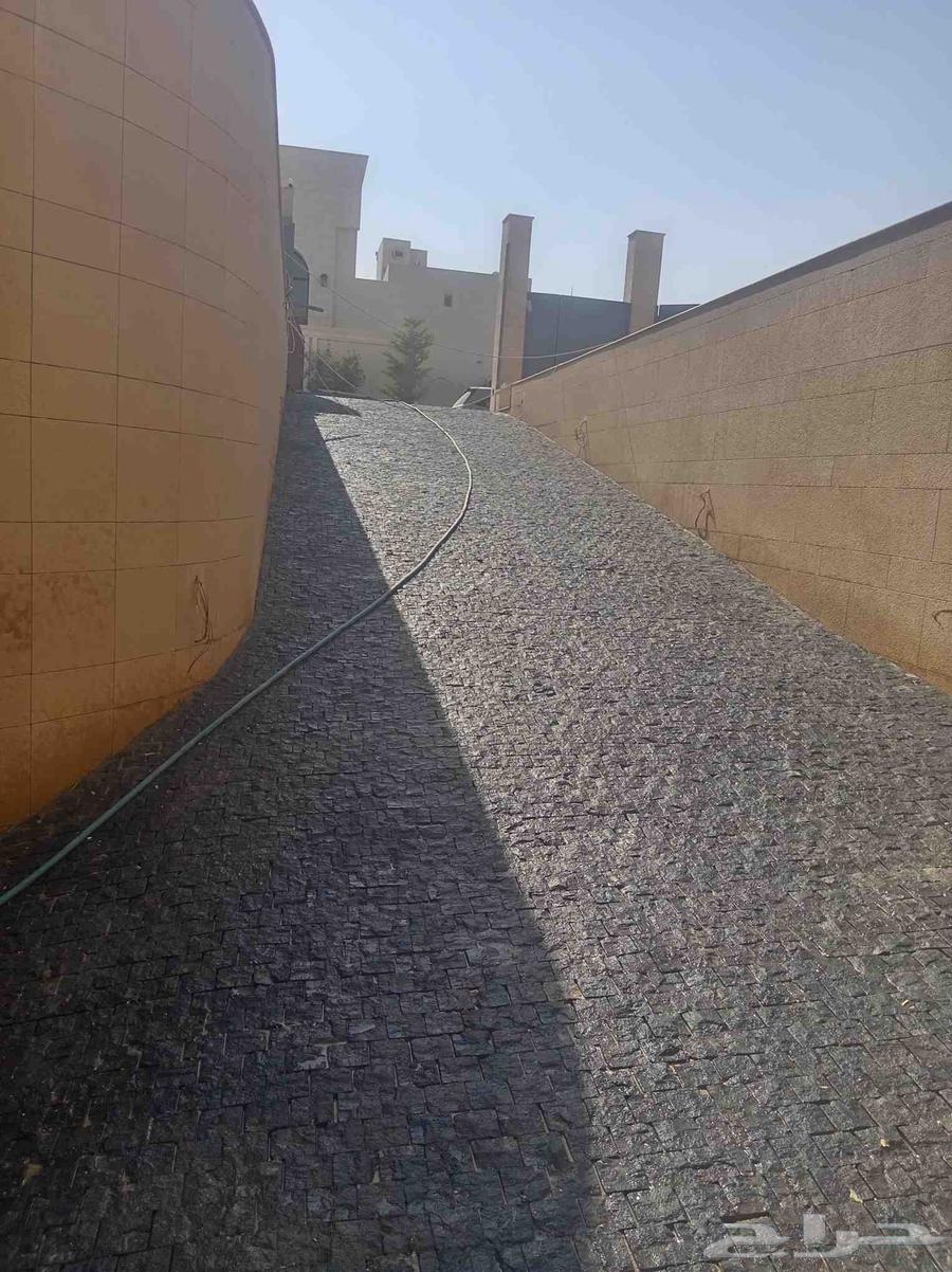 معلم تركيب لجميع انواع الانترلوك والبلدوره والبزلات64594245996931110