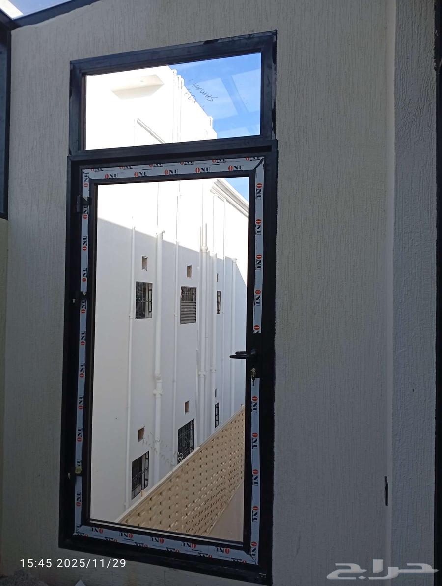 للزجاج السكريت والالمنيوم والاستركشر64594163204737110