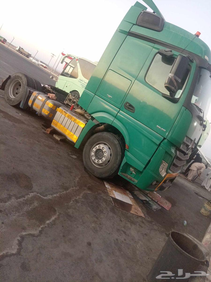 ميكانيكي تريلات  شاحنات متنقل الوجه ضباء أملج64594118020867110