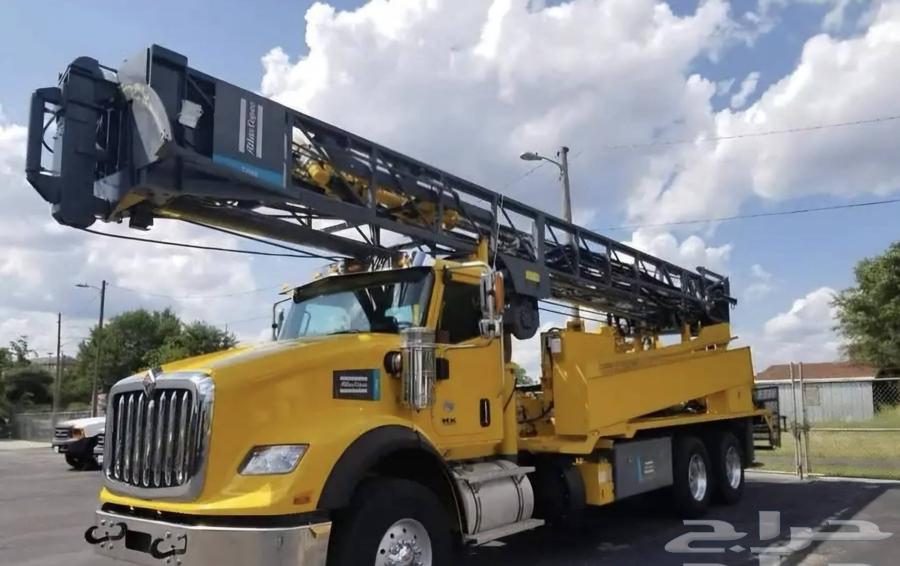 حفار ابار ارتوازية64594069261954111