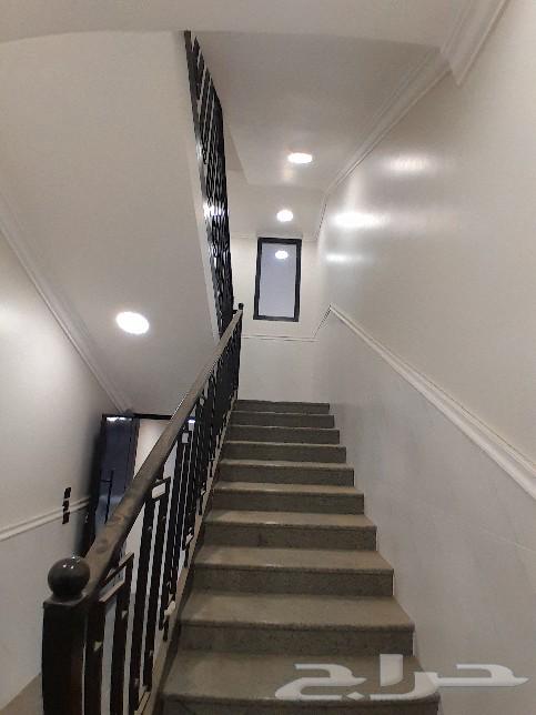 للبيع روف علوي مع ملحق تشطيب راقي 8غرف مخطط هيف 650الف64594052142978114