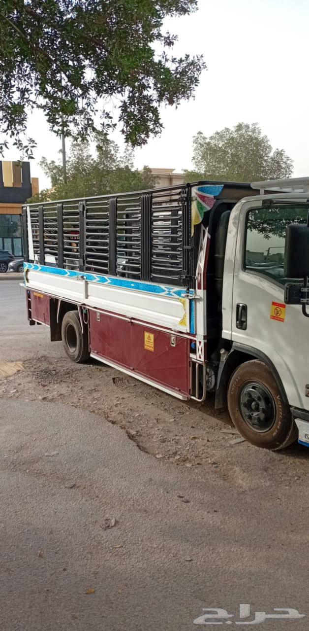 Furniture relocation with disassembly and assembly64594181693443110