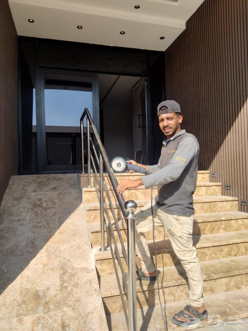 Stainless steel and iron craftsman in Tabriz, making tables, chairs, doors, and seeking work64584376168066111