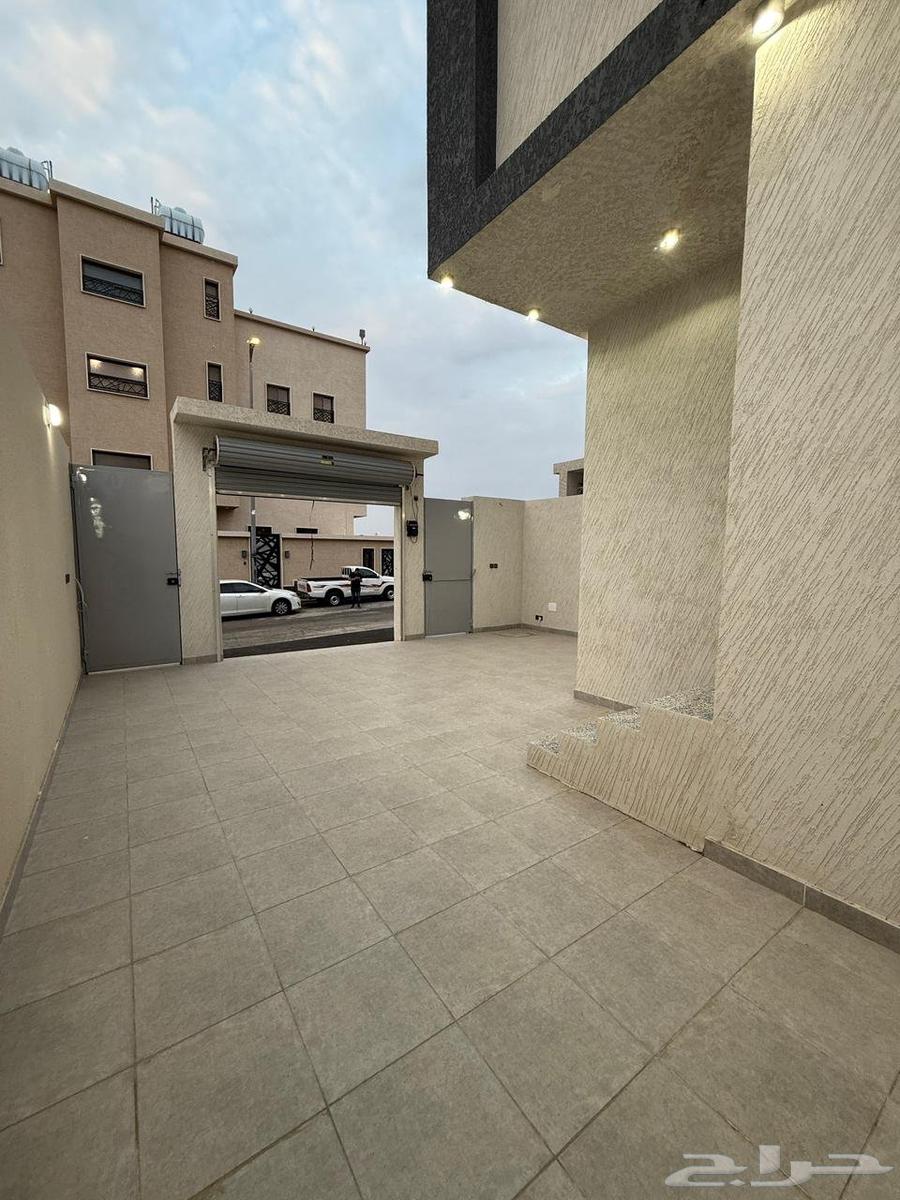 Apartment for sale on the ground floor with a spacious yard, priced at 550,000 in the northern part of Al-Kharj64594052291458113