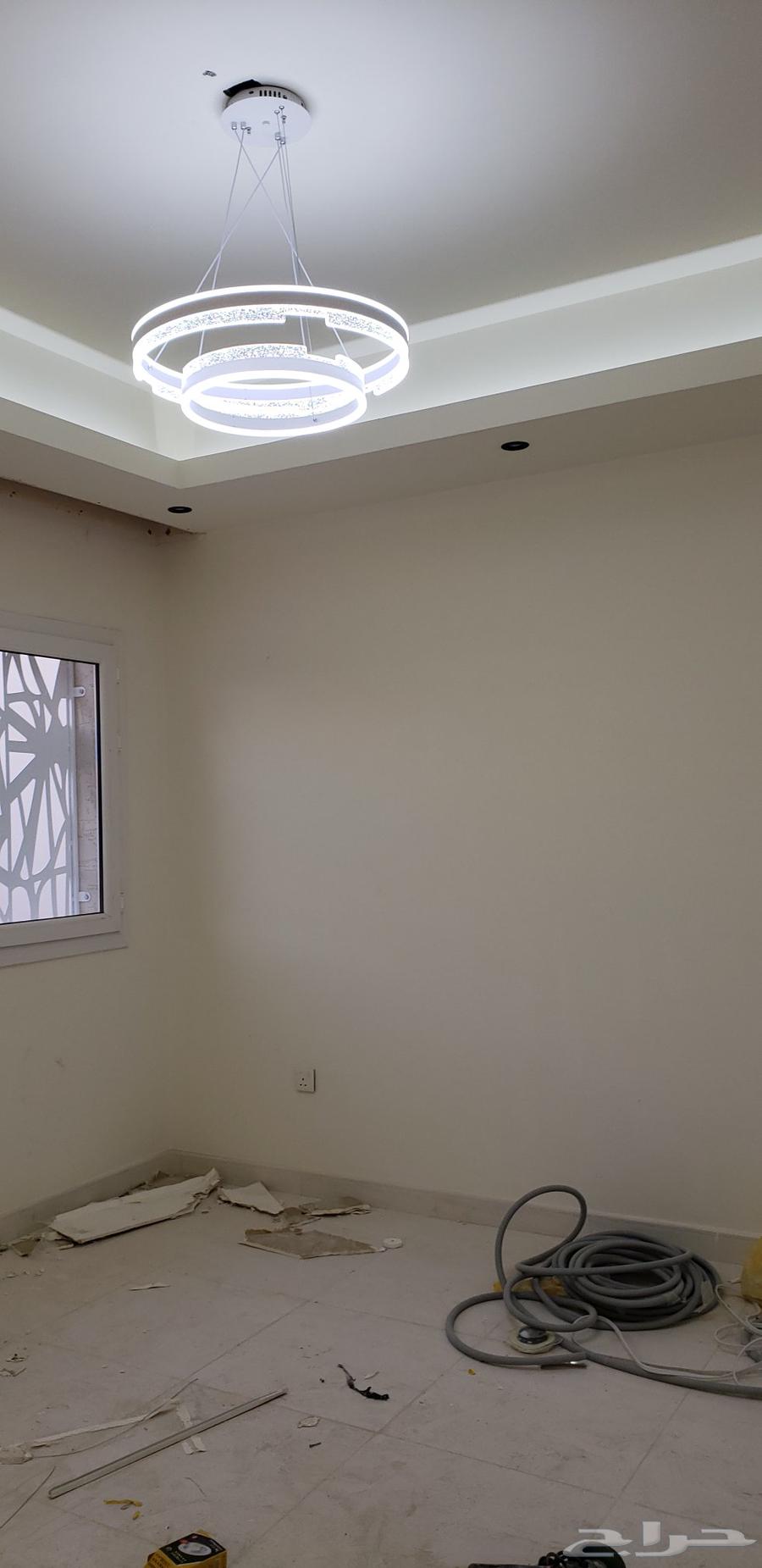 سباك وكهربائي متواجد في الرياض64594180529281114