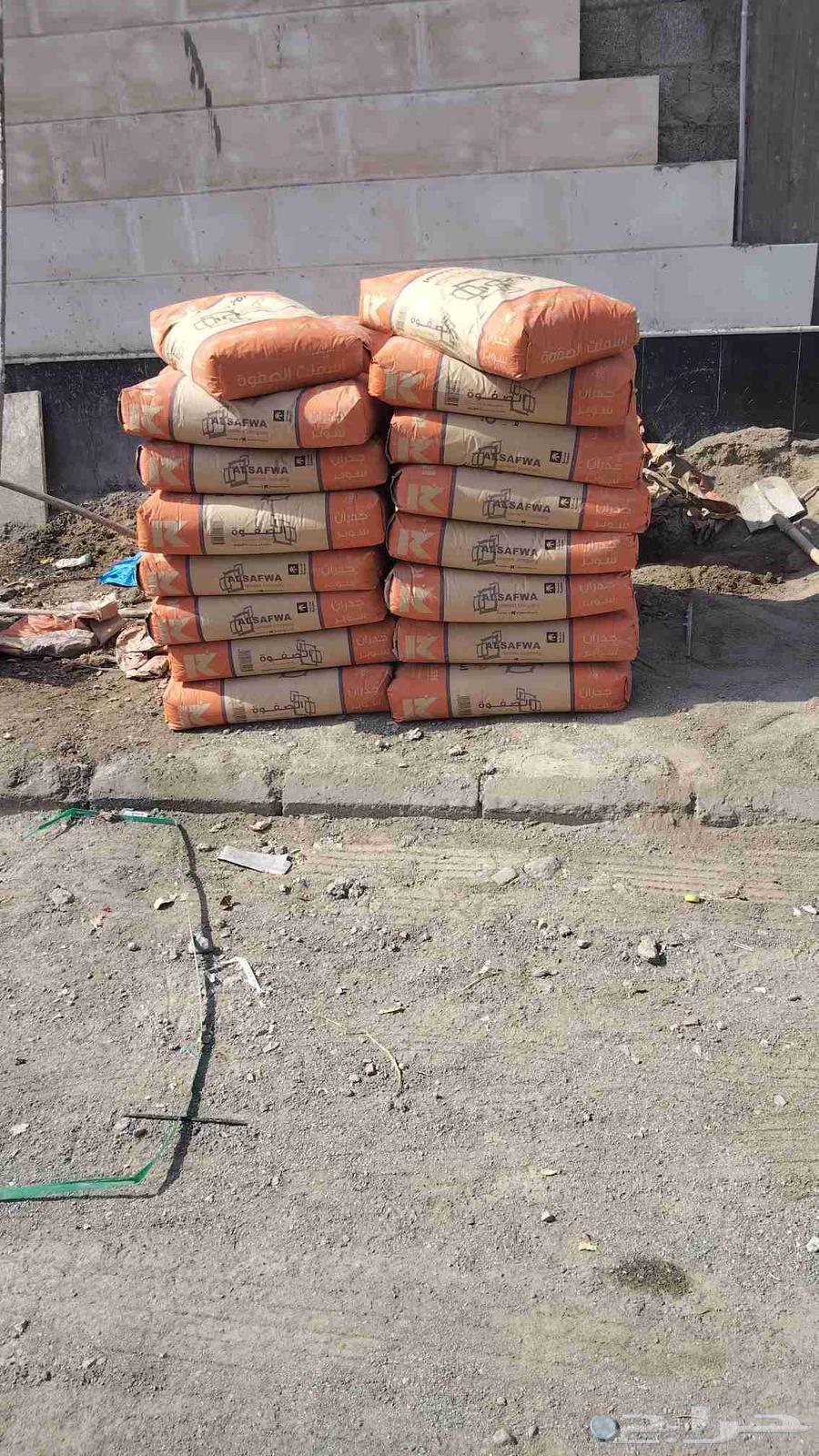 بطحاء اسمنت طوب عتب بلك اسود بلك احمر توريد مواد بناء64606446346369110