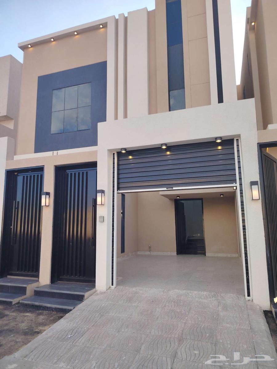 للبيع روف دور تاني مع ملحق شرق خميس مشيط تشطيب مودرنقريبة64606187493377111