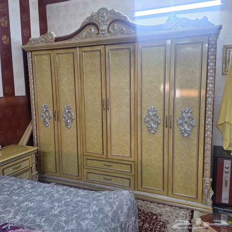 نجارفك وتركيب جميع غرف النوم والمطابخ والستاير والديكور ات64606431732995112