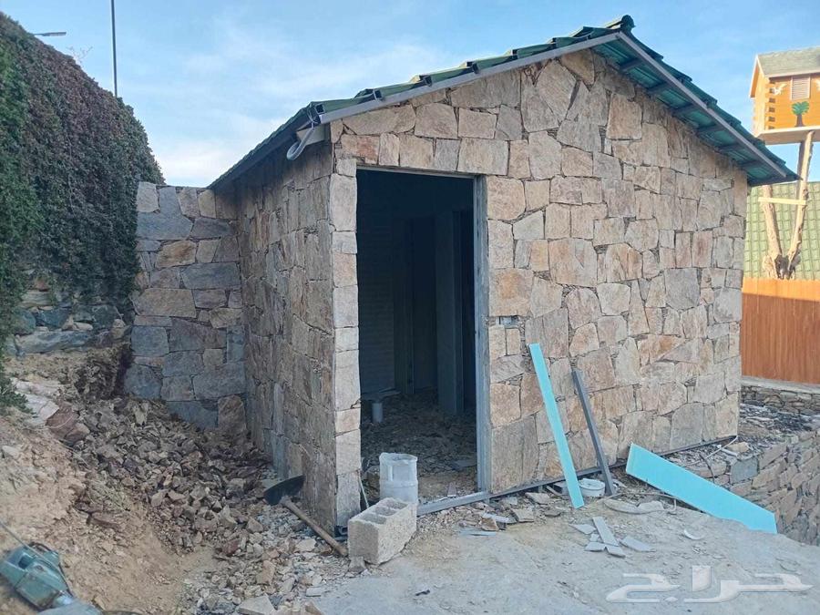 معلم حجر كبير وصغير64606404043395110