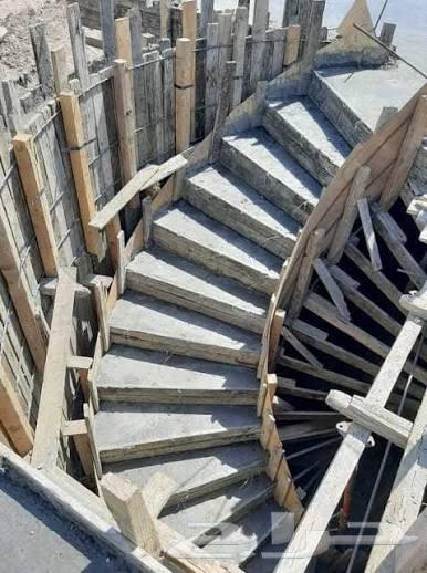 ابو تمام لأعمال النجارة تنفيذ كافة انواع الأدراج64606460714883111