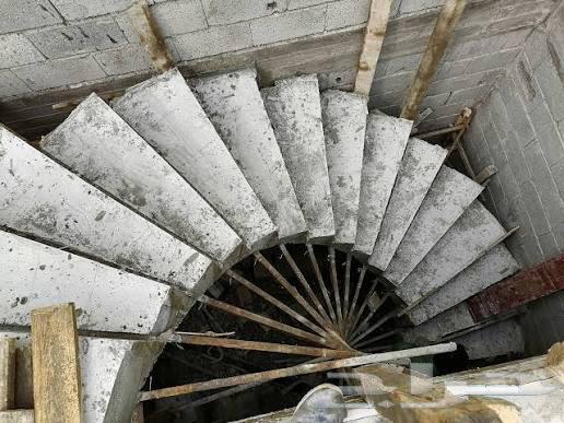 ابو تمام لأعمال النجارة تنفيذ كافة انواع الأدراج64606460714883112