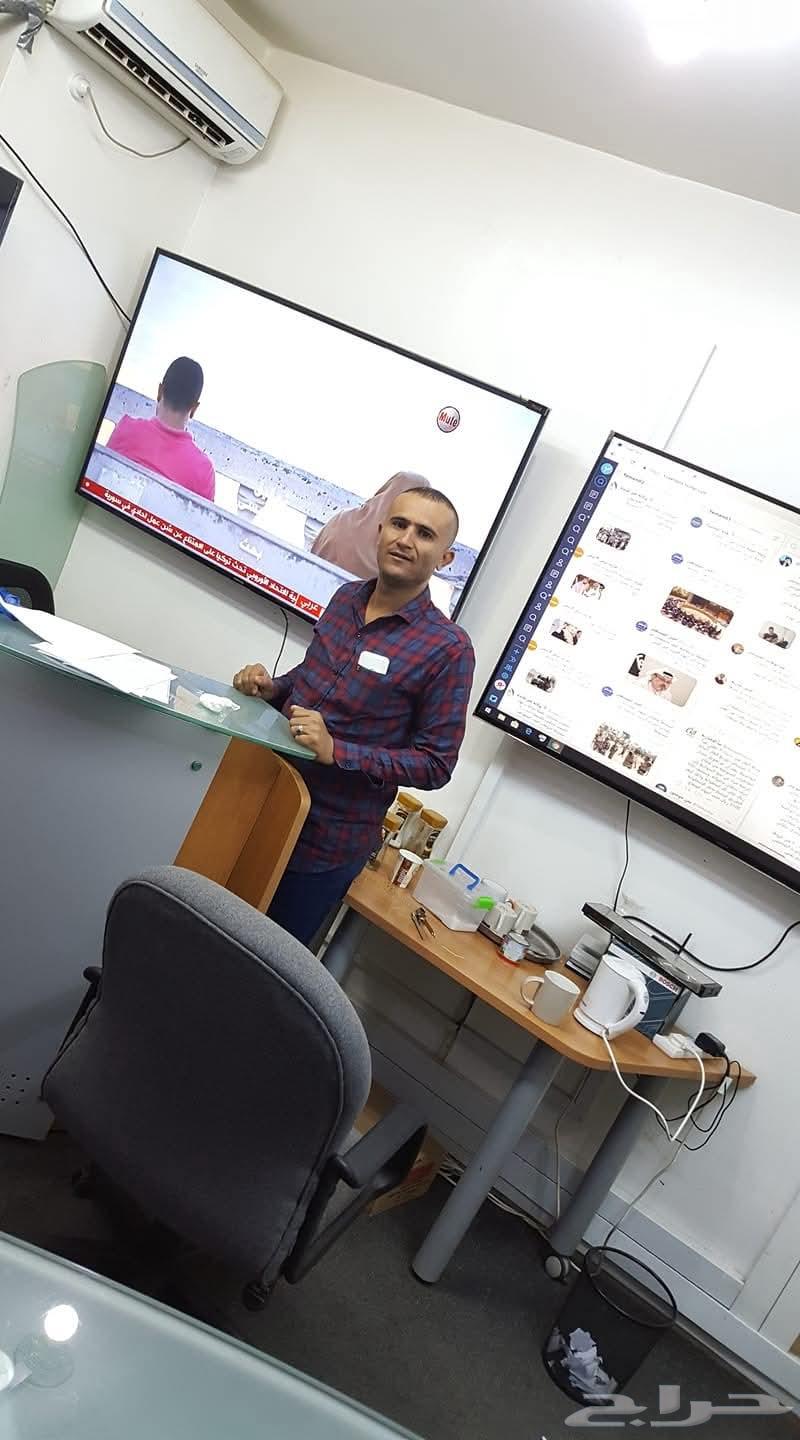 Electronics and Electrical Engineer, as well as Mathematics Teacher with over 9 years of experience64613425817218110