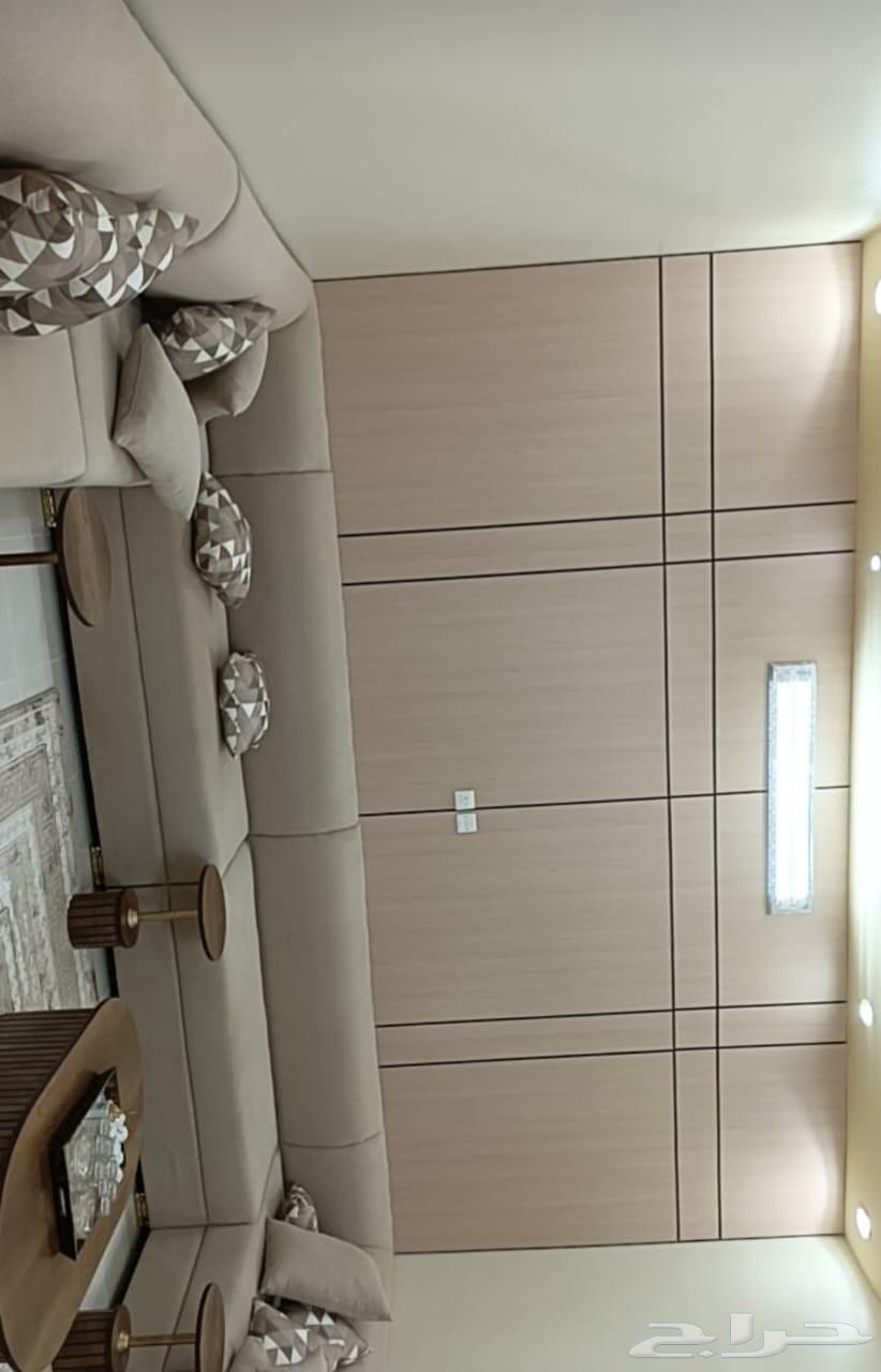 انا موجود في القنفذه لو اي حد عايز يركب ديكورات او معجون او64606305249923112