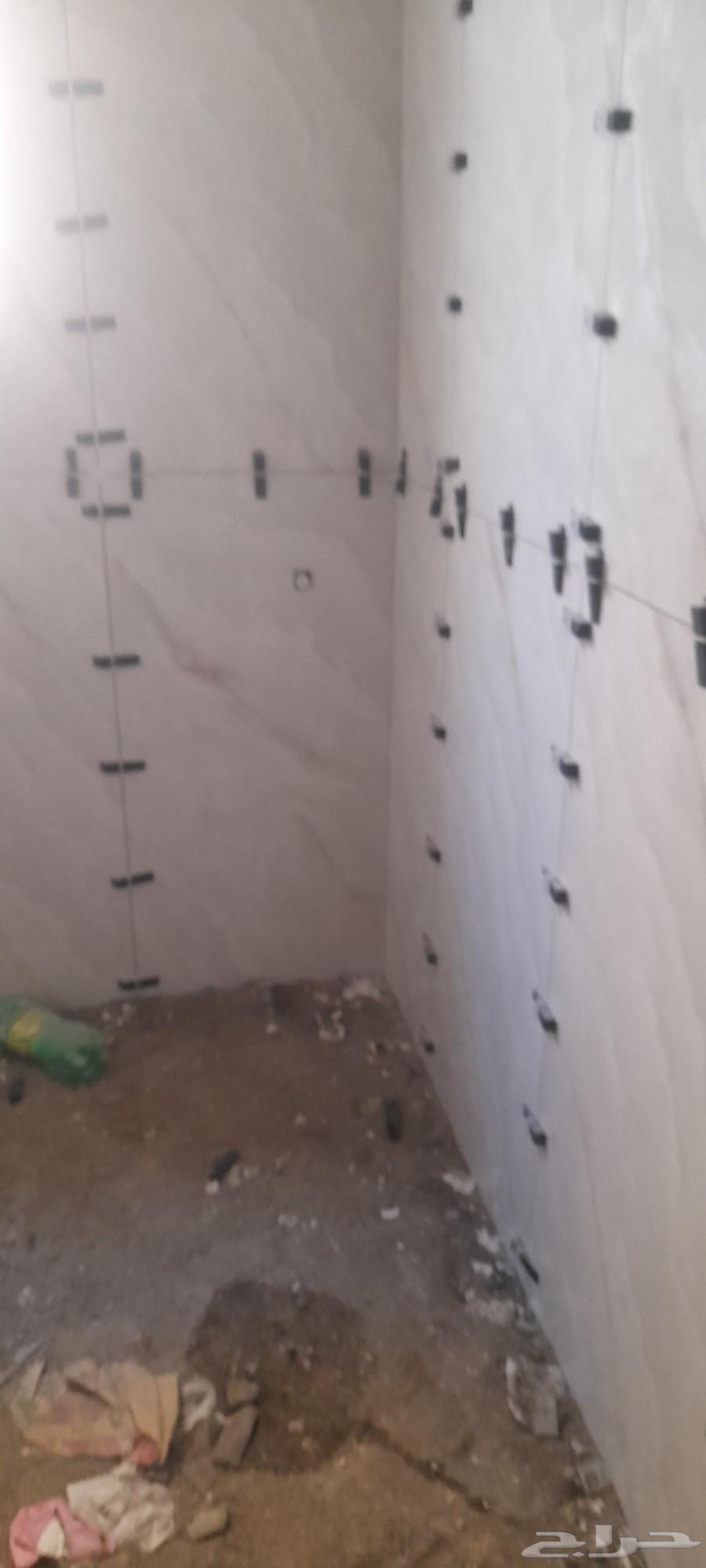 معلم نثار احمد باكستاني للتركيب بلاط و رخام جدران و ارضيات و64606218752130110