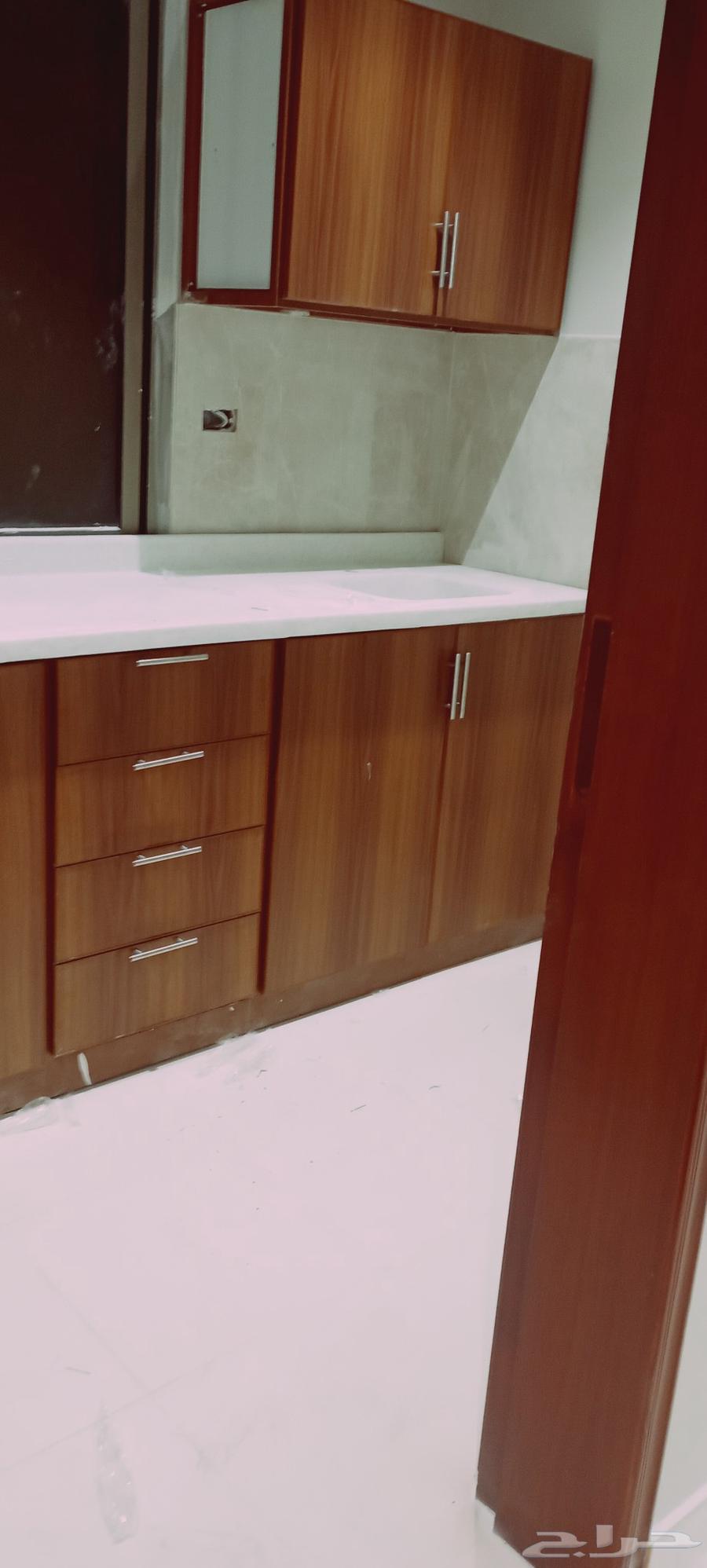 جميع انواع الامنيوم ابواب شبابيك مطابخ دربزين زجاج شاور64613453775875111