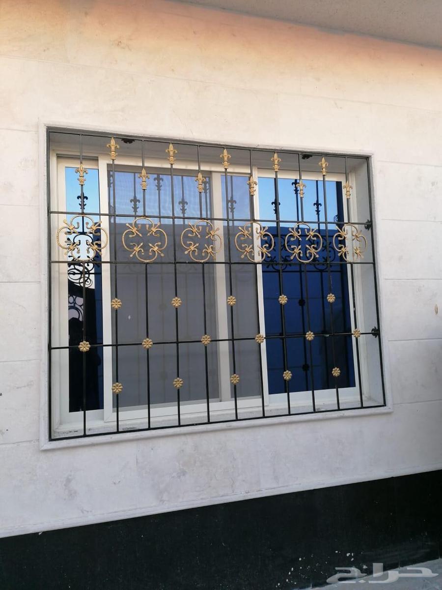 السلام عليكم نقدم لكن كافه اعمال الالمنيوم والحديد64606232801539110