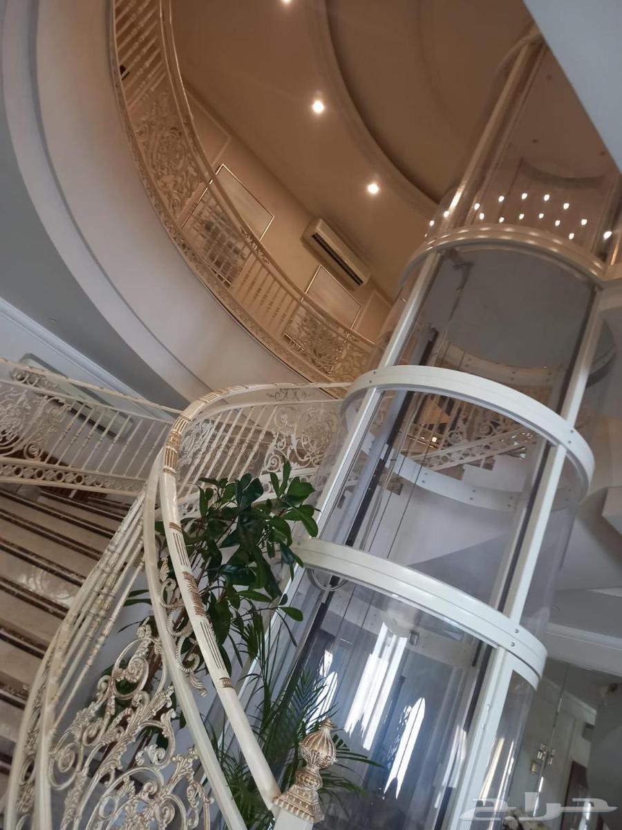 Pulse of Height Elevator Towers64606346946817112