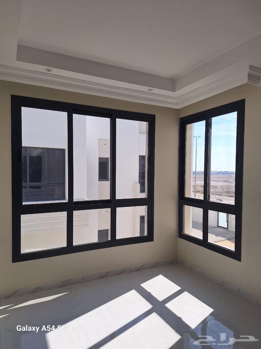 السلام عليكم نقدم لكن كافه اعمال الالمنيوم والحديد64606232801539113