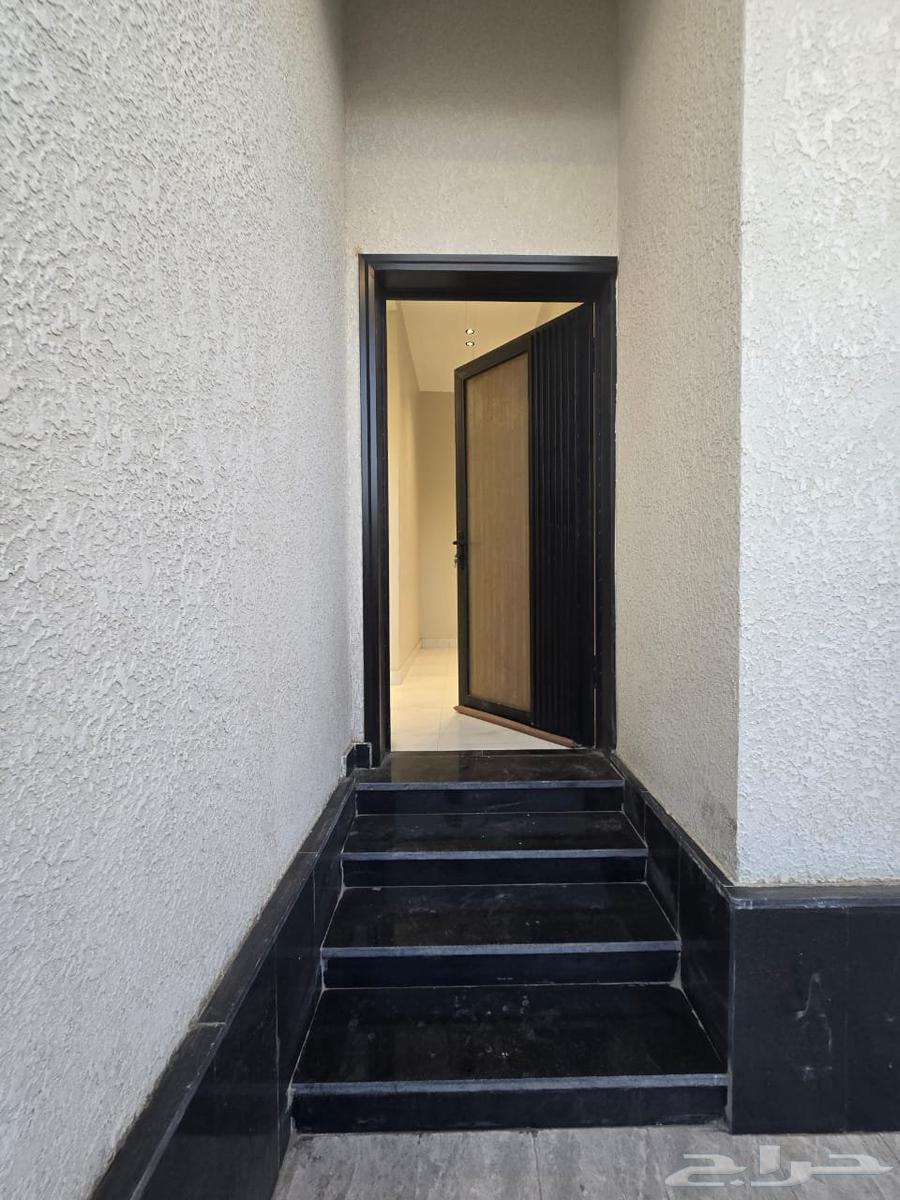 For Sale: Ground-floor Apartment with Ownership Title, Premium Finishes, Located in Al-Qurtuba District, Priced at SAR 550,00064606217062401113