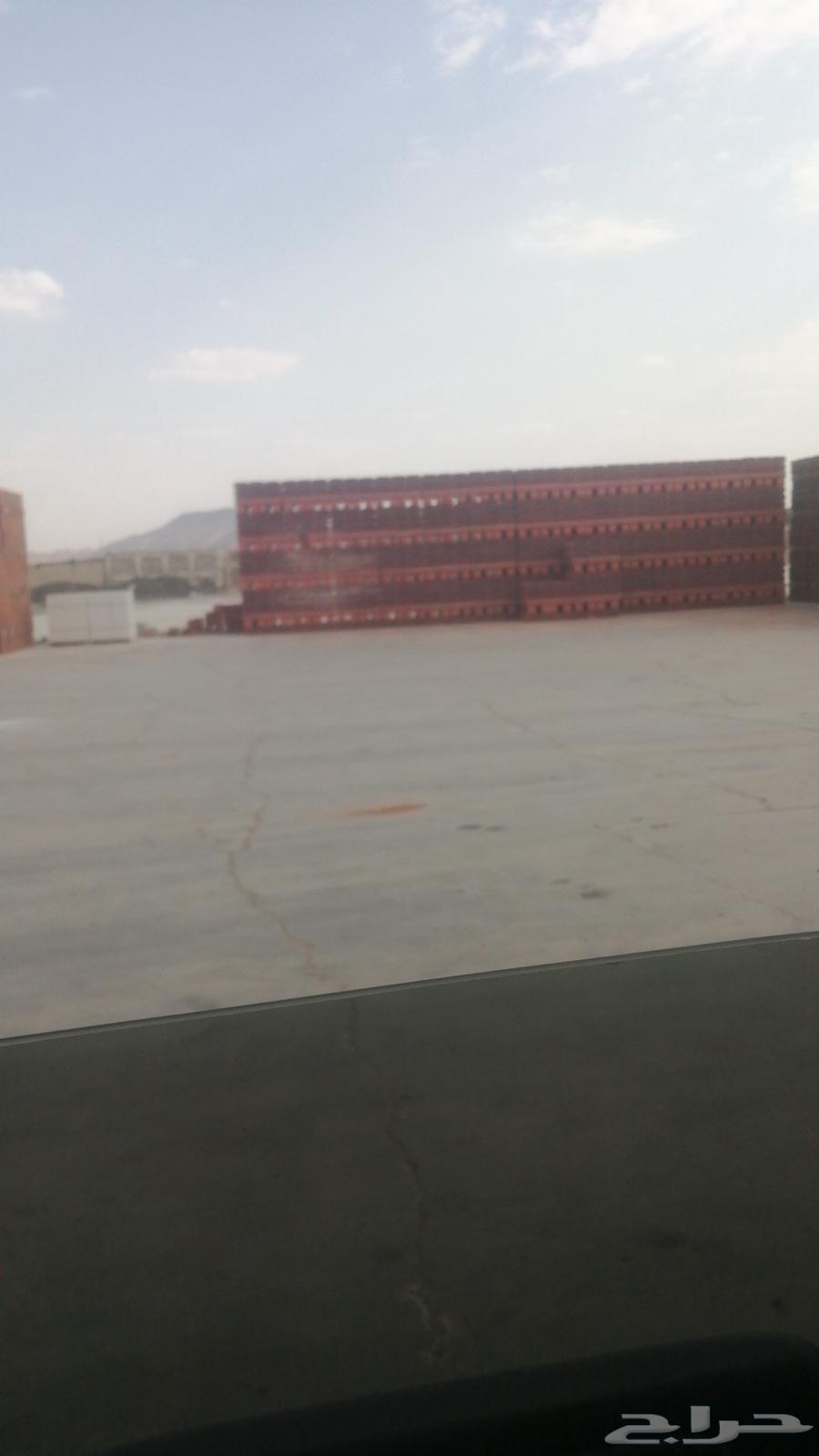 دينا رمل ابيض ومغسول وبلك واسمنت وخرسانة64613043390978114