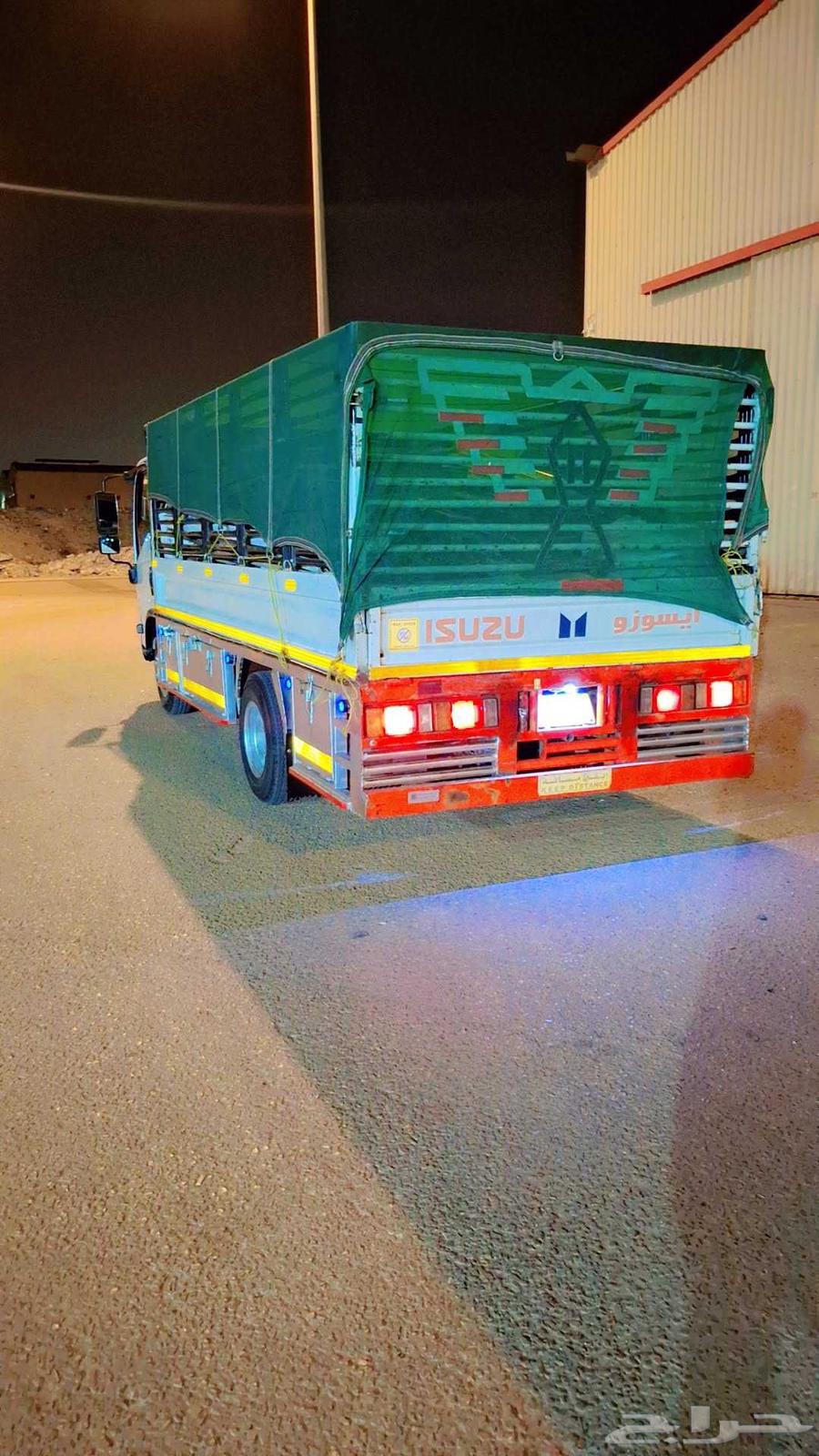 نقل العفش نقل اثاث داخل وخارج الرياض64613481816579110