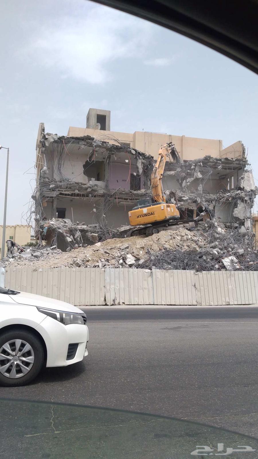 موسسة مقاولات عامه متخصصون في هدم وتكسير المباني السكنية64619124442499113