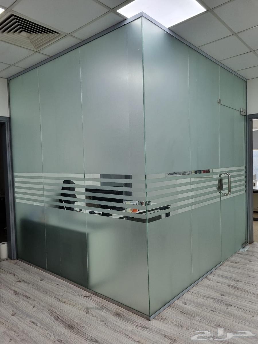 عزل زجاج المباني والمعارض والمكاتب64613468797314114