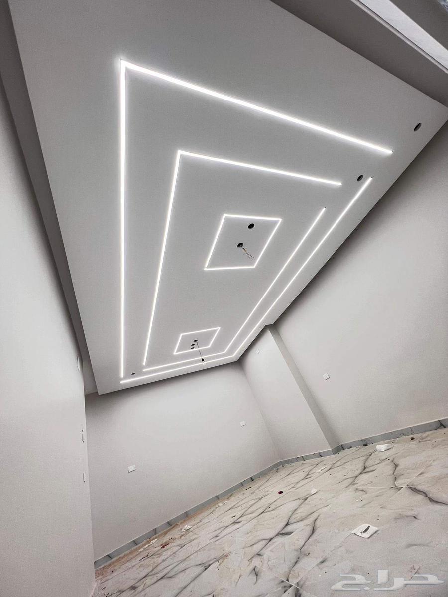 We offer design and execution of decorative plastering and painting64613426226691110