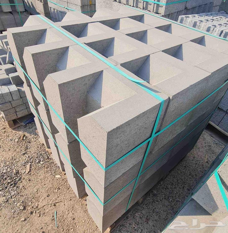 Concrete Parking Barriers for Agricultural Sidewalks with Textured Surface64619023843330113