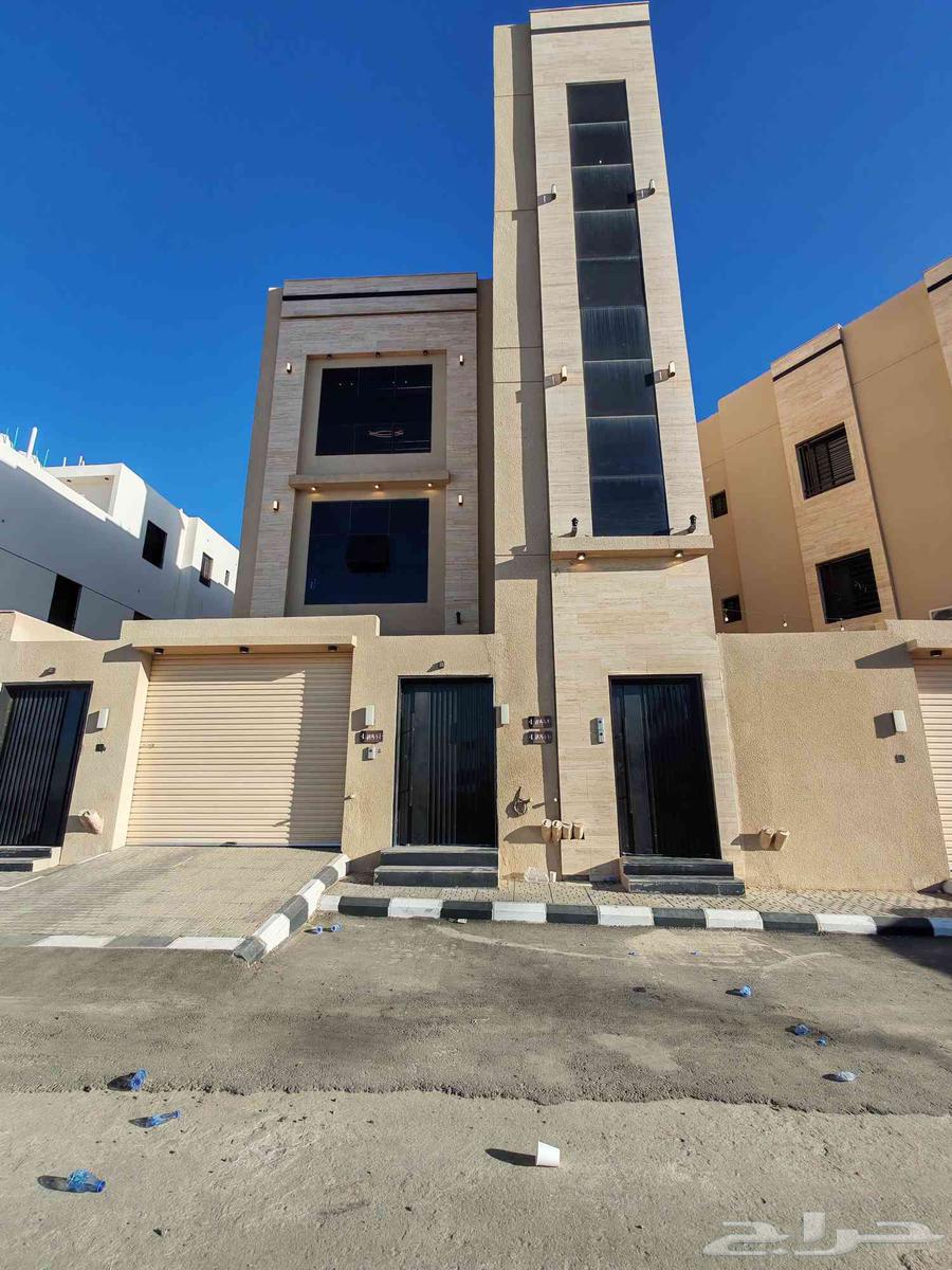 للبيع بأبها شقق تمليك علوي ب 500 الف بسطح خاص ومصعد شغال64618917699971110