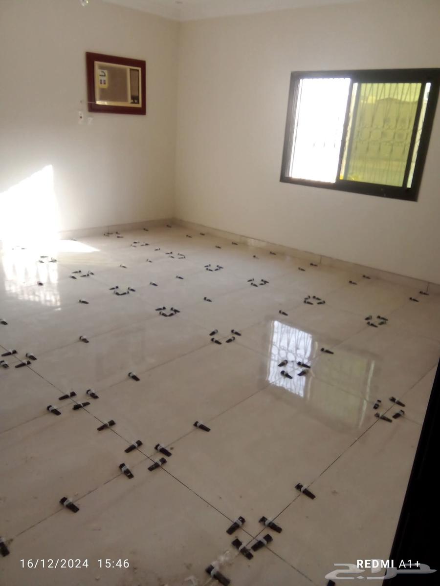 مبلط سيراميك موجود بالمدينه غ64613496498305111