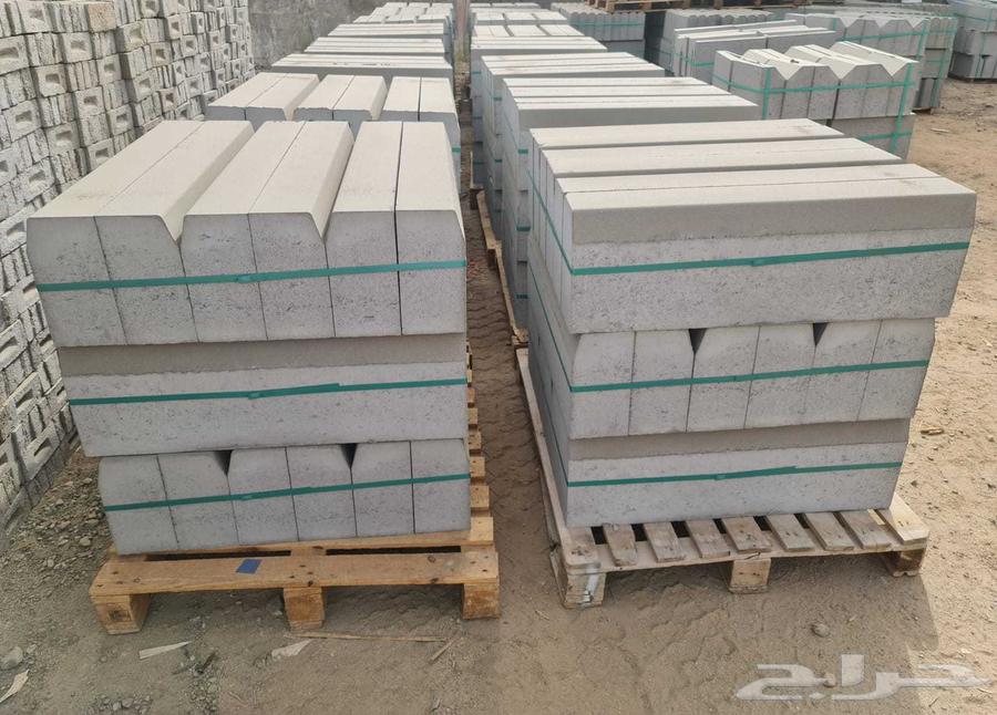 Concrete Parking Barriers for Agricultural Sidewalks with Textured Surface64619023843330114