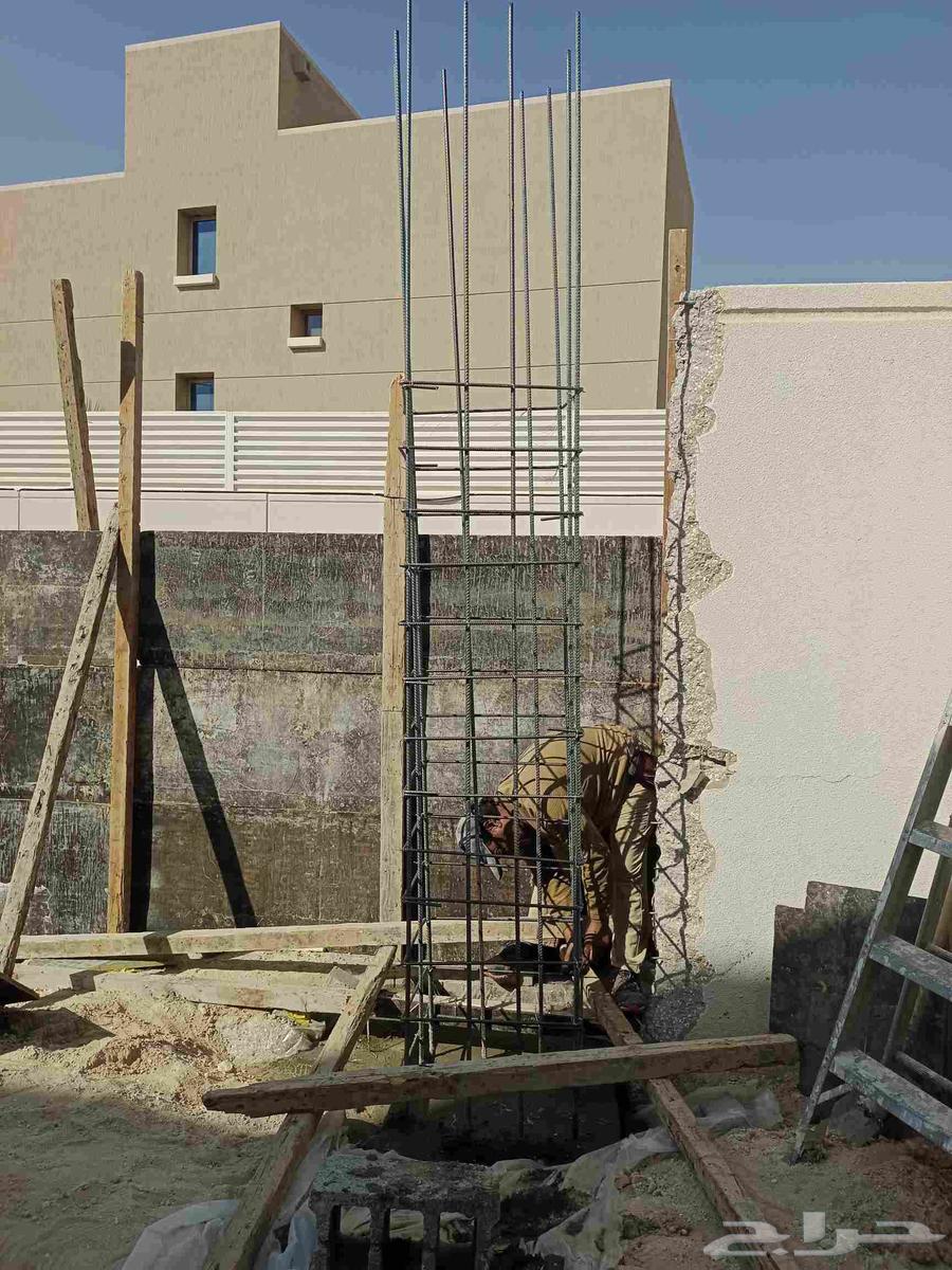 انا مقاول تكسير وترميم خرسانه وتبوك ولياسه والسعر مناسب64618934178049114