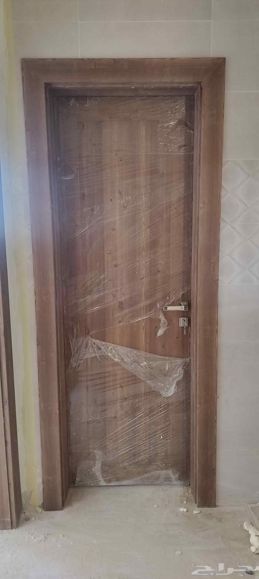 Door Carpenter: Installation, Maintenance, and Manufacturing64619094489089113