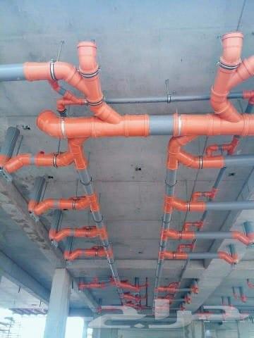 أعمال سباكة وصرف صحي ومياه64619166659715111