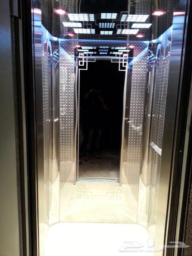 صيانة وتحديث وبرمجة وتركيب جميع انواع المصاعد العالميه64619123909505113